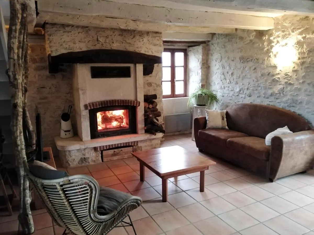 Holiday home A Deux Pas De St Cirq Lapopie , Gite Des Murets De L'Isa Esclauzels