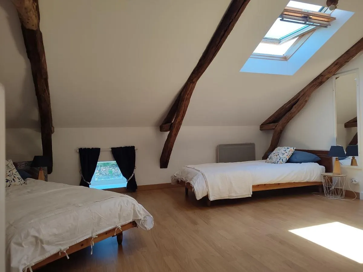 Holiday home A Deux Pas De St Cirq Lapopie , Gite Des Murets De L'Isa Esclauzels France